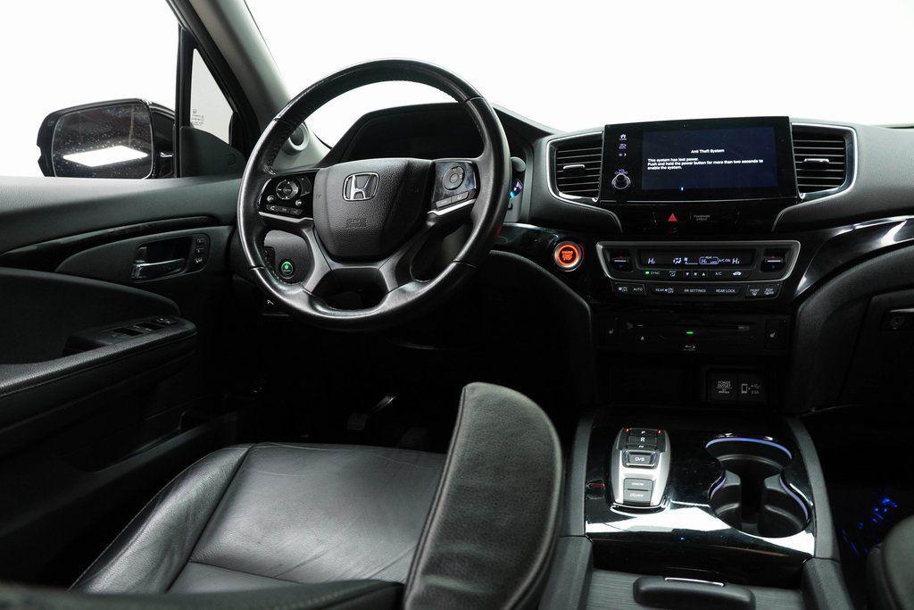 used 2022 Honda Pilot car, priced at $26,500