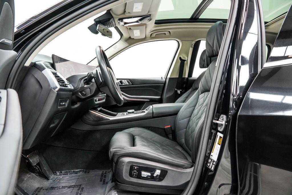 used 2025 BMW X7 car, priced at $65,198