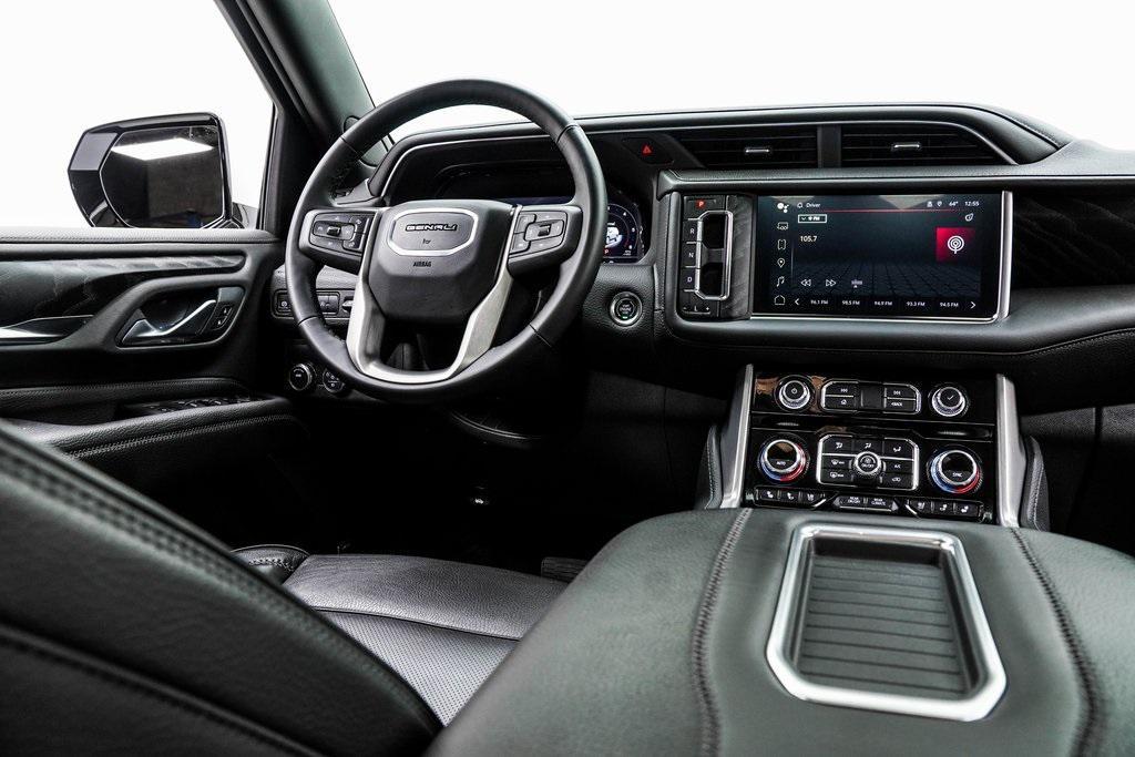 used 2024 GMC Yukon car, priced at $60,500