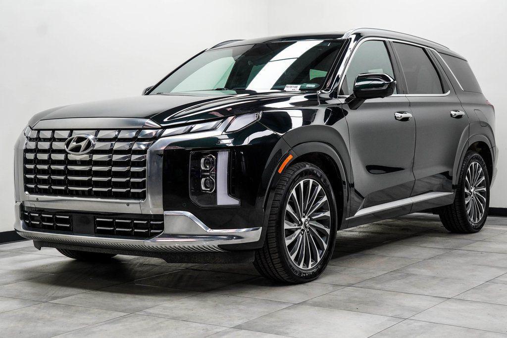 used 2024 Hyundai Palisade car, priced at $34,000