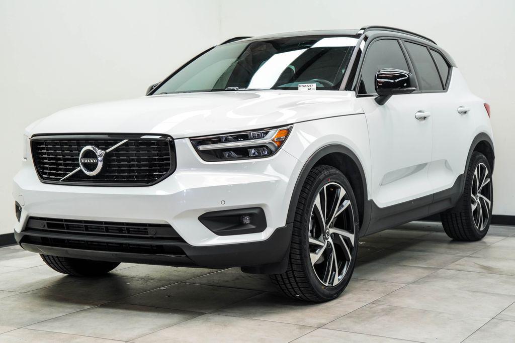 used 2021 Volvo XC40 car, priced at $26,743
