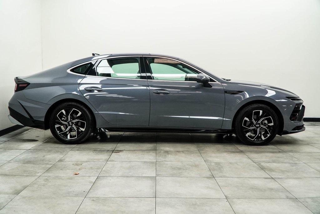 used 2025 Hyundai Sonata car, priced at $20,300