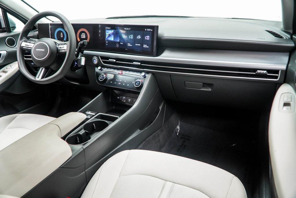 used 2025 Hyundai Sonata car, priced at $20,300