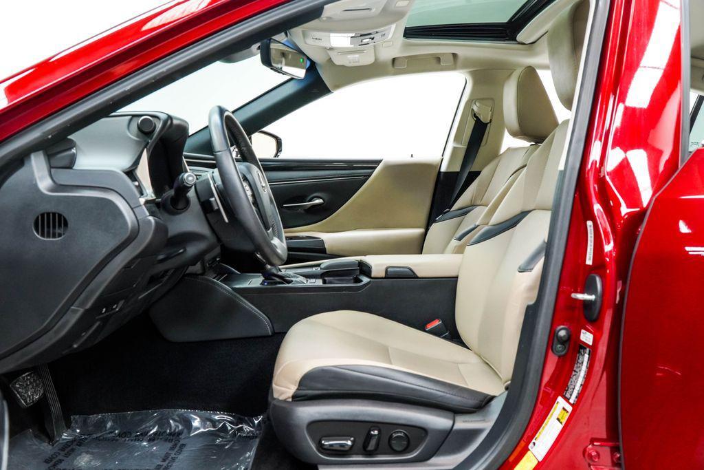 used 2021 Lexus ES 350 car, priced at $34,198