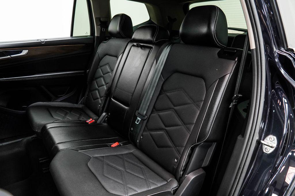 used 2024 Volkswagen Atlas car, priced at $26,800