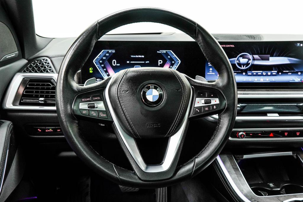 BMW X5 view 24