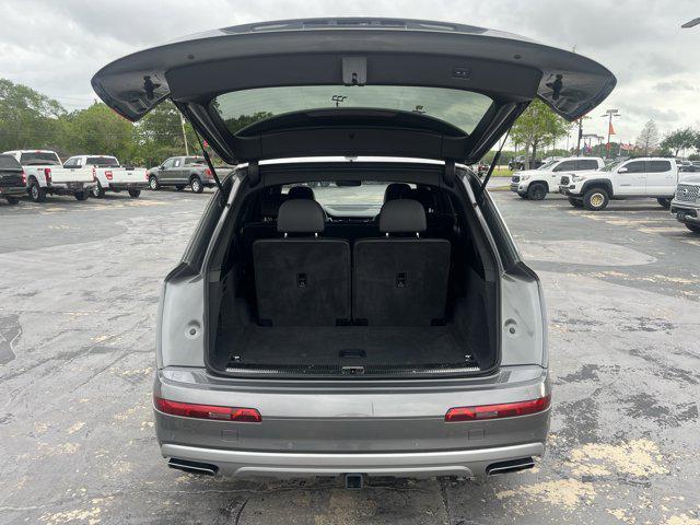 used 2017 Audi Q7 car, priced at $13,420