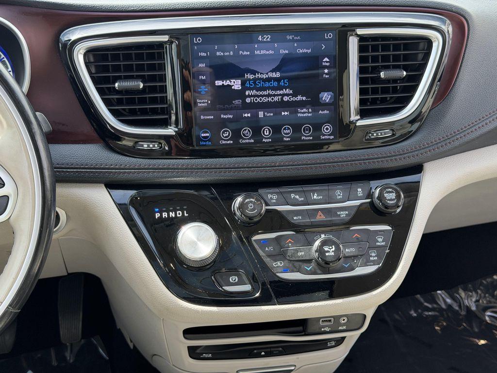 used 2019 Chrysler Pacifica car