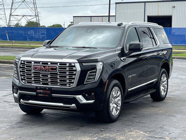 used 2025 GMC Yukon car, priced at $61,125