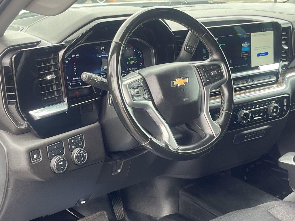 used 2024 Chevrolet Silverado 2500 car, priced at $44,220