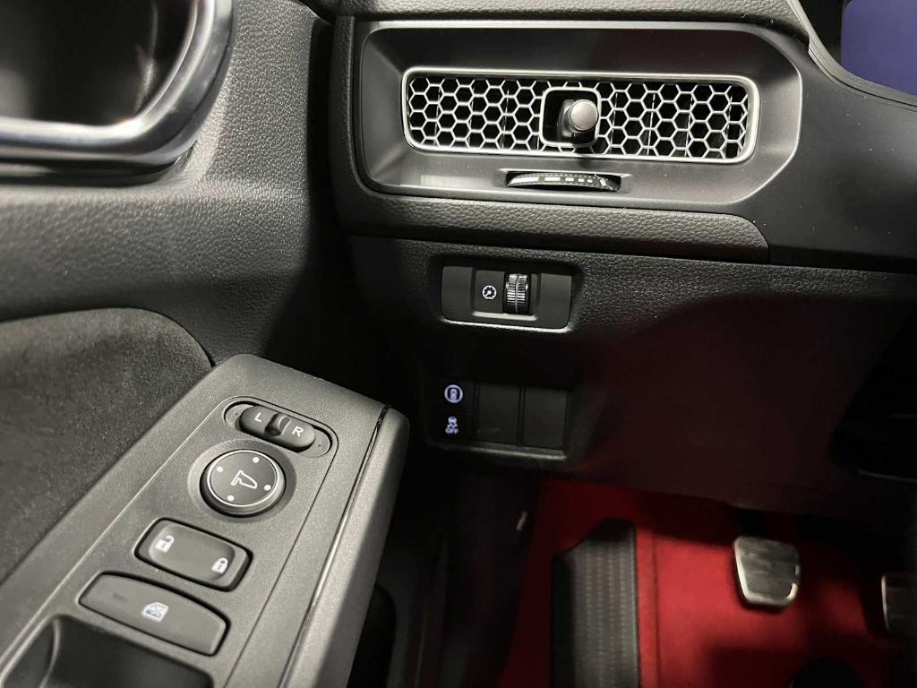 new 2025 Honda Civic Type R car