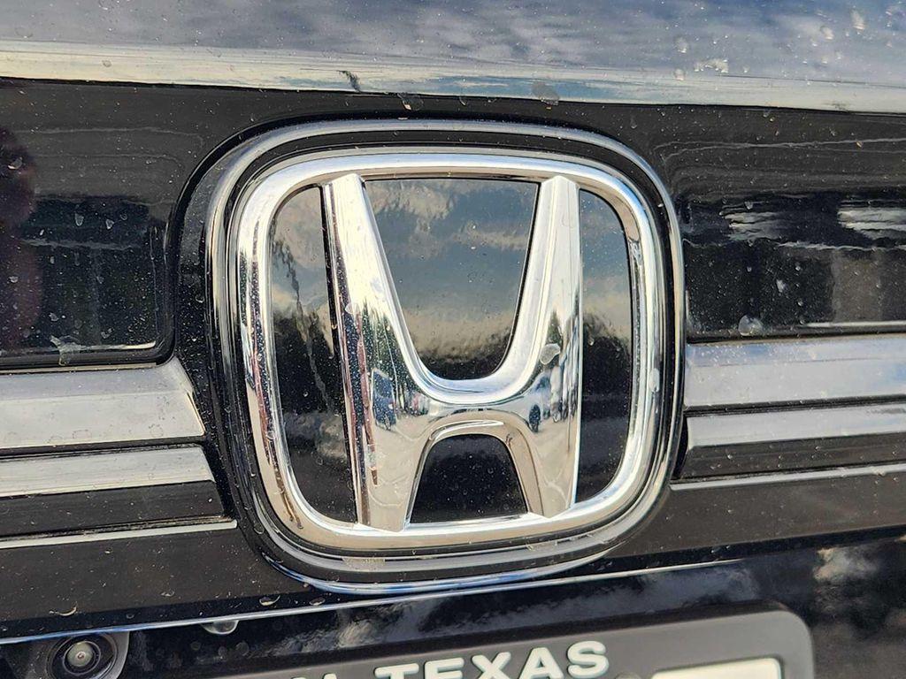 new 2026 Honda Odyssey car, priced at $45,685