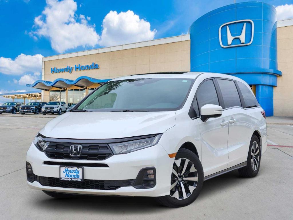 used 2025 Honda Odyssey car, priced at $38,342