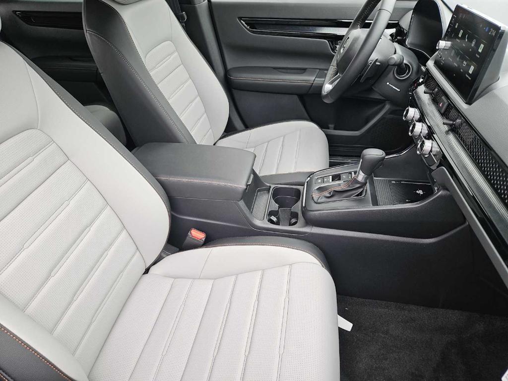 new 2026 Honda CR-V Hybrid car, priced at $44,455