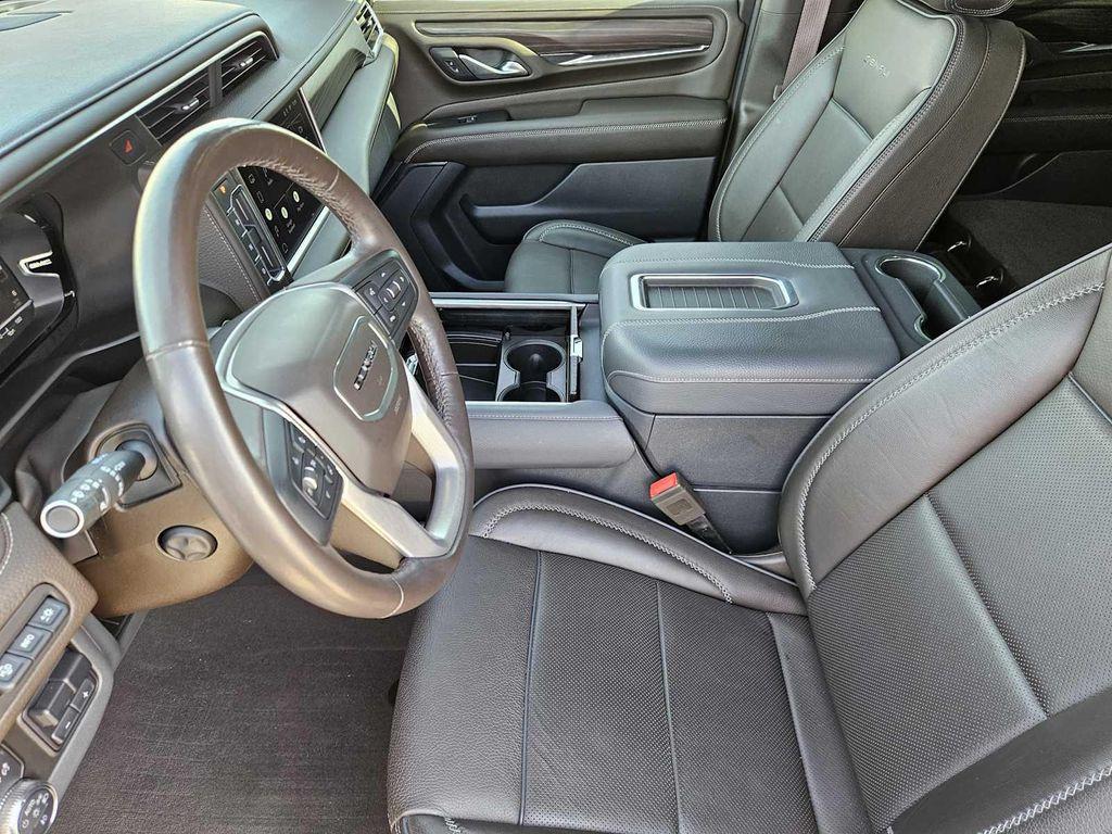 used 2022 GMC Yukon car, priced at $61,964