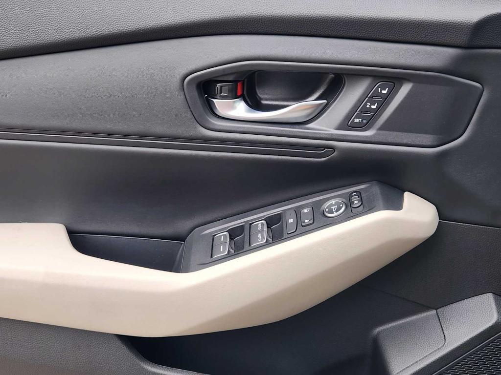 new 2026 Honda Accord Hybrid car, priced at $37,968