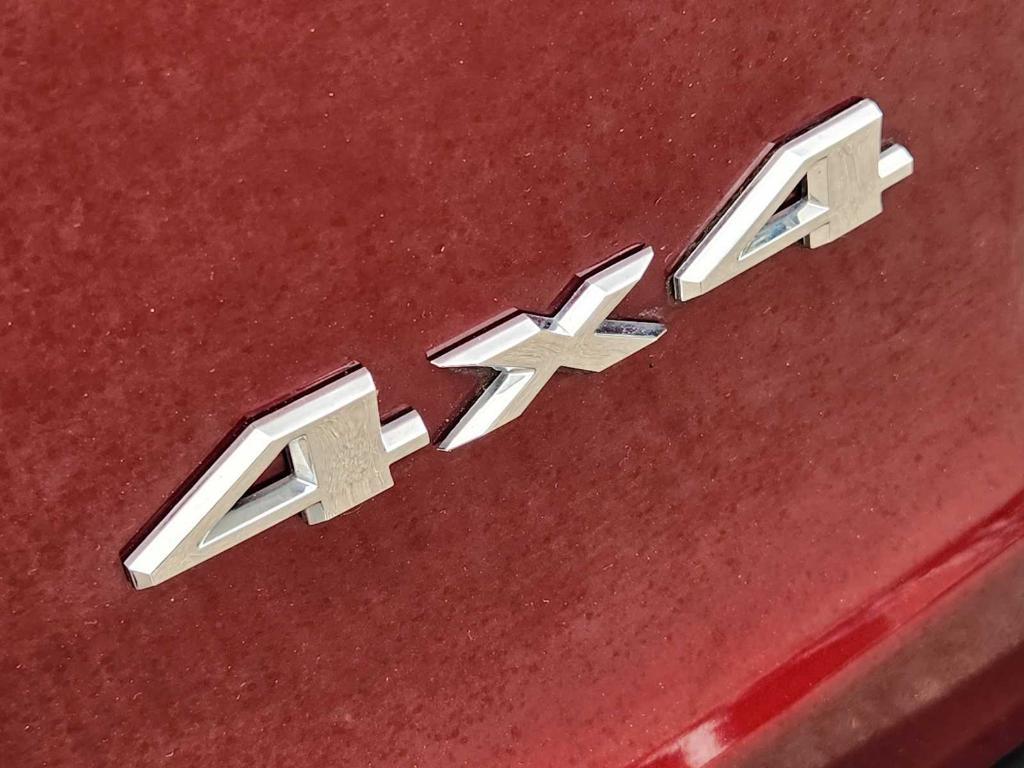 used 2020 Jeep Cherokee car, priced at $23,302