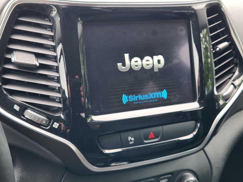used 2020 Jeep Cherokee car, priced at $23,302