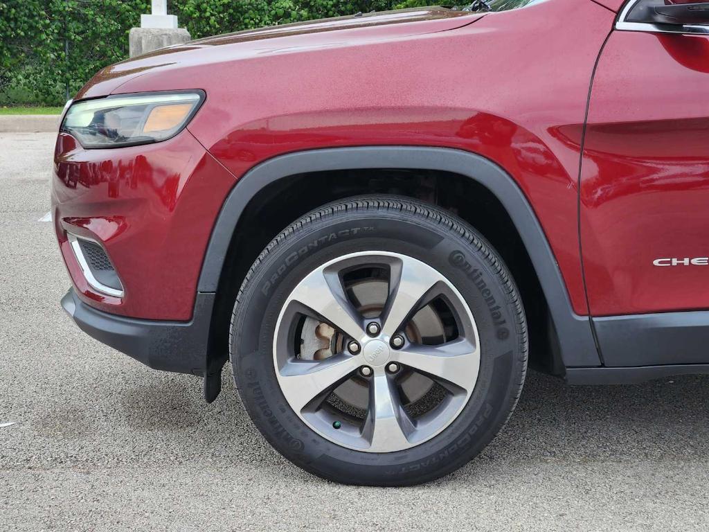 used 2020 Jeep Cherokee car, priced at $23,302