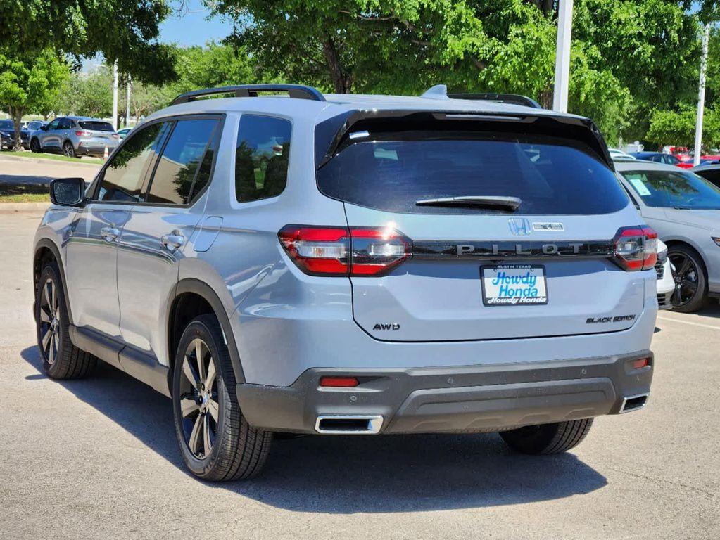 new 2025 Honda Pilot car, priced at $56,530