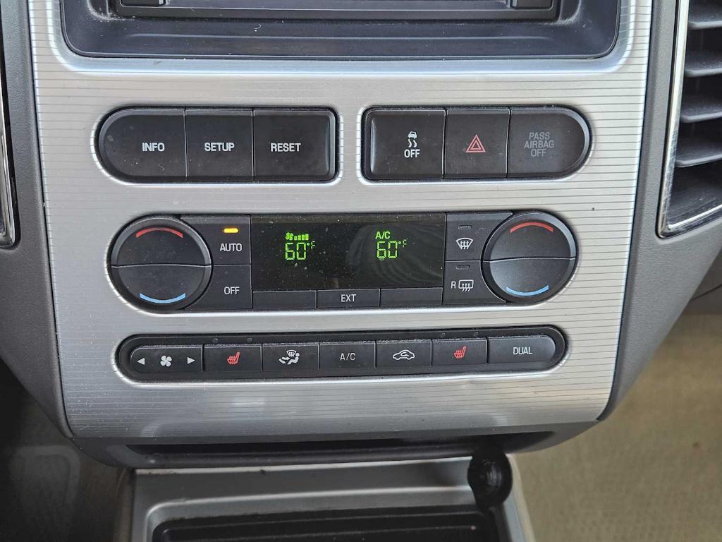 used 2007 Ford Edge car, priced at $7,057