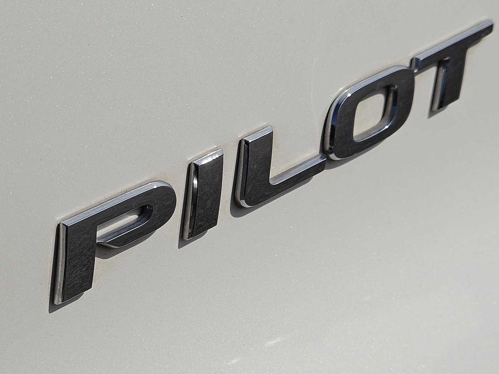 used 2016 Honda Pilot car, priced at $15,520