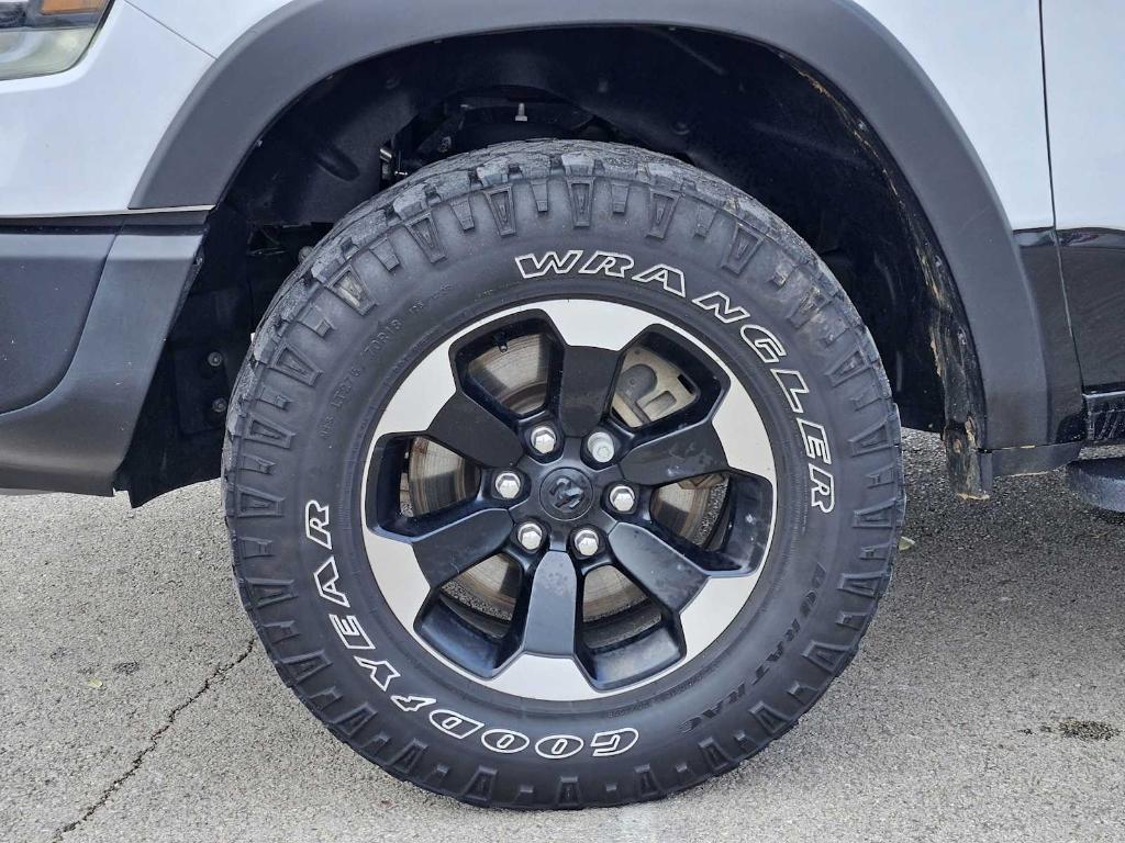 used 2021 Ram 1500 car, priced at $28,999