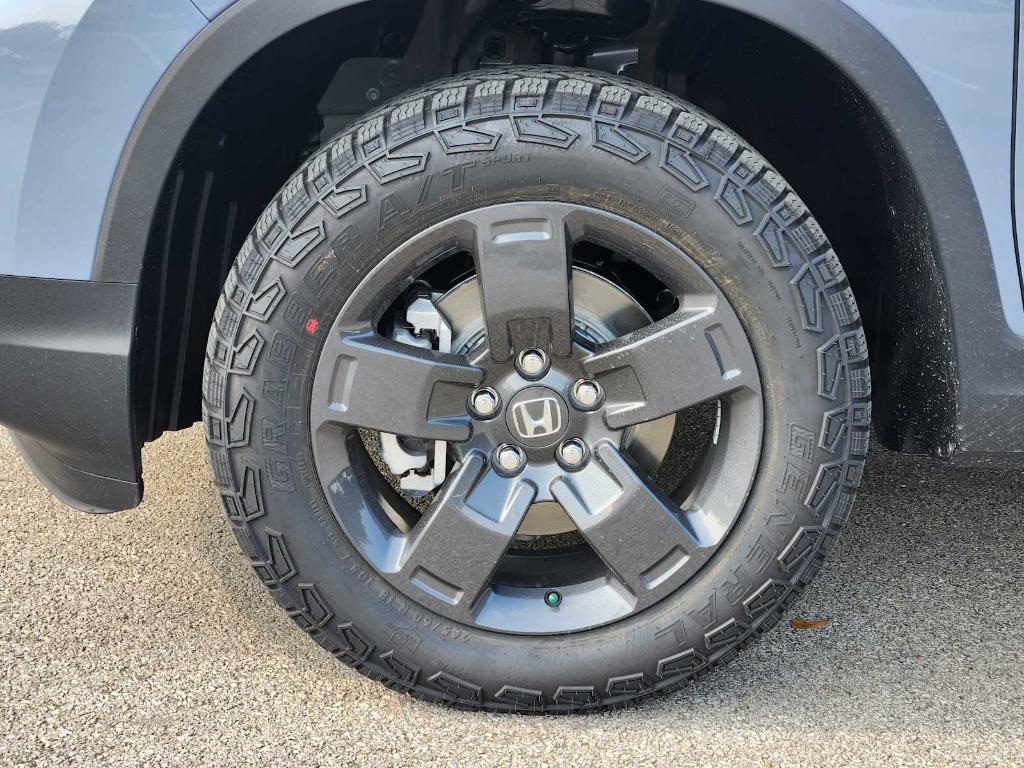 new 2026 Honda Ridgeline car, priced at $49,445