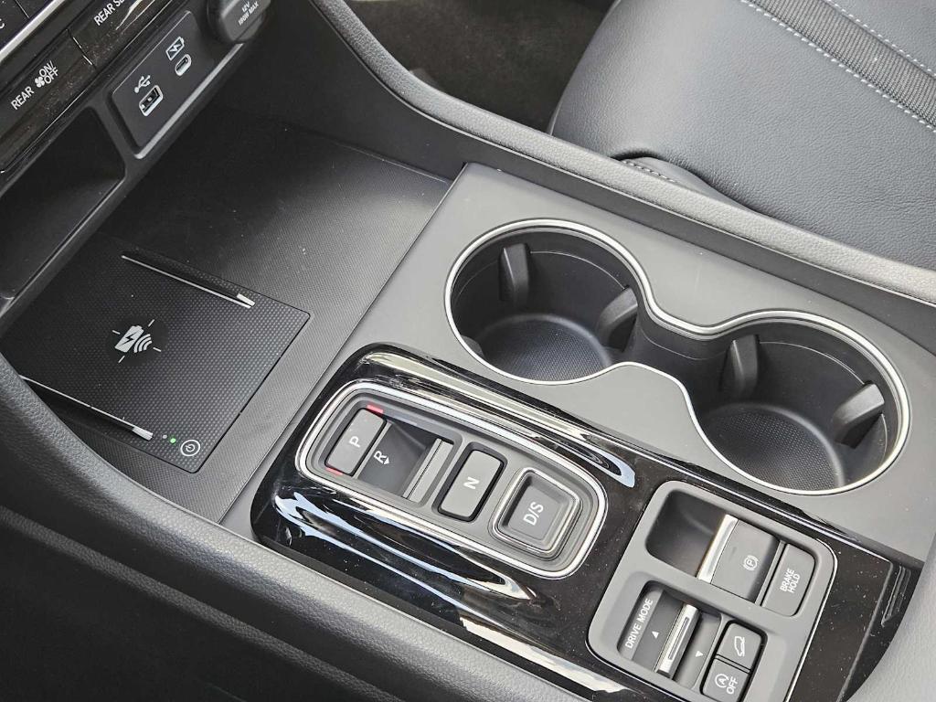 new 2025 Honda Pilot car, priced at $51,125