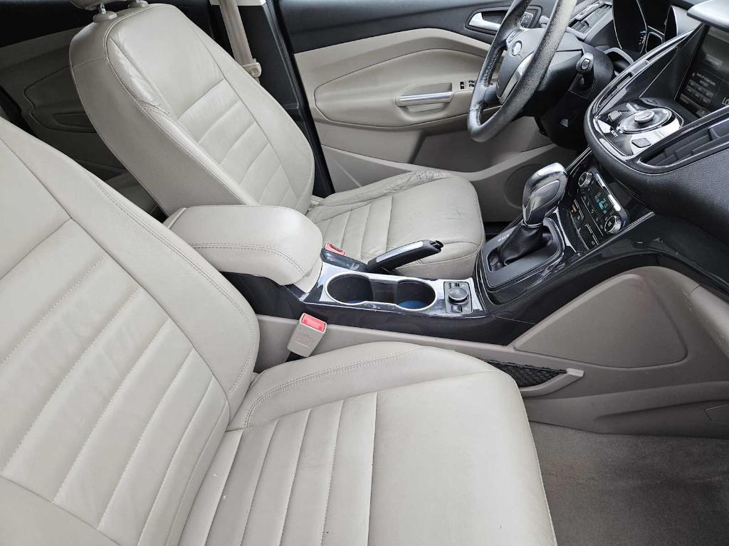 used 2015 Ford Escape car, priced at $7,517