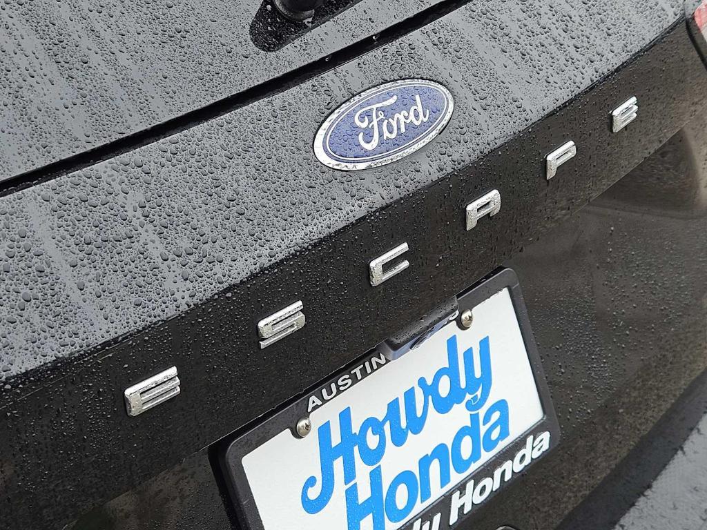 used 2022 Ford Escape car, priced at $14,280