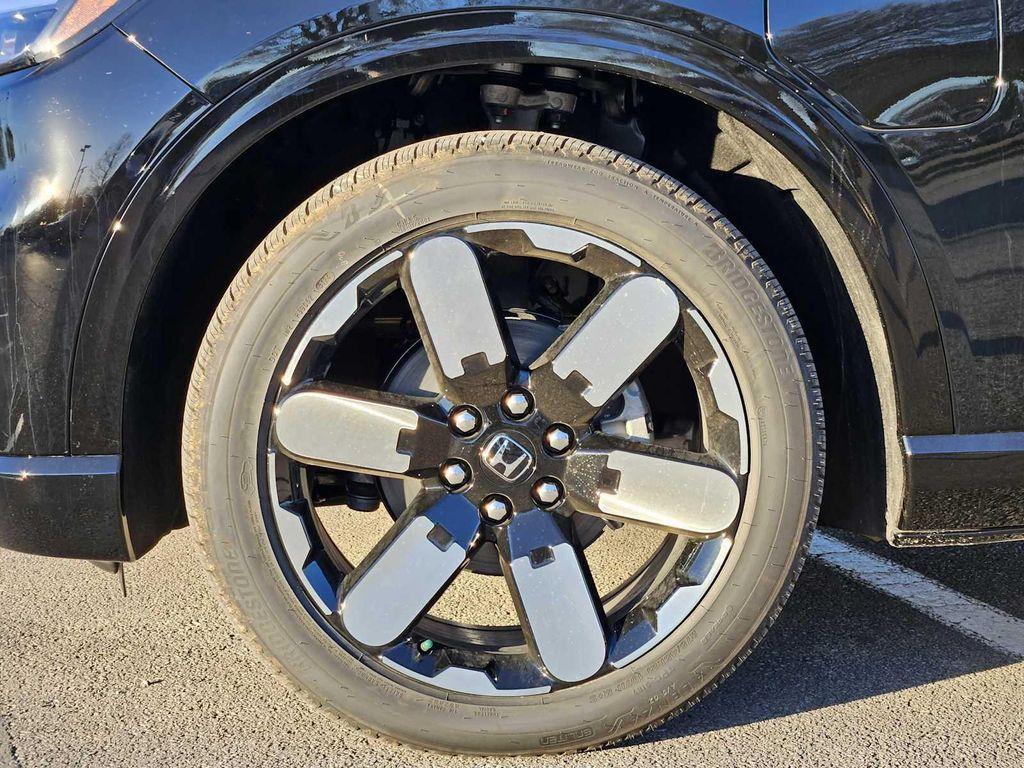 new 2026 Honda Prologue car, priced at $59,850