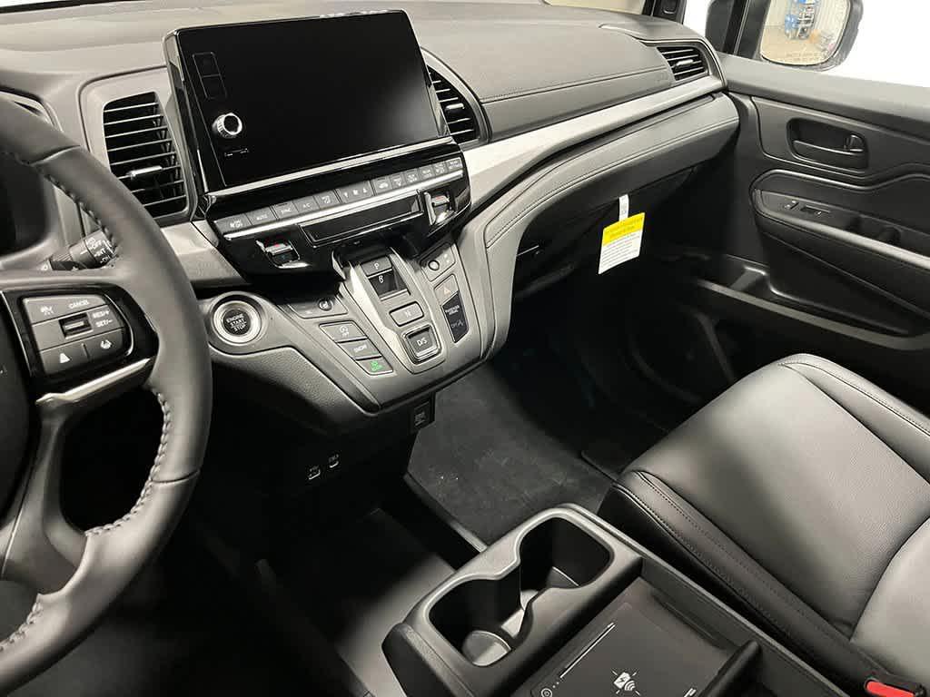 new 2026 Honda Odyssey car, priced at $44,885