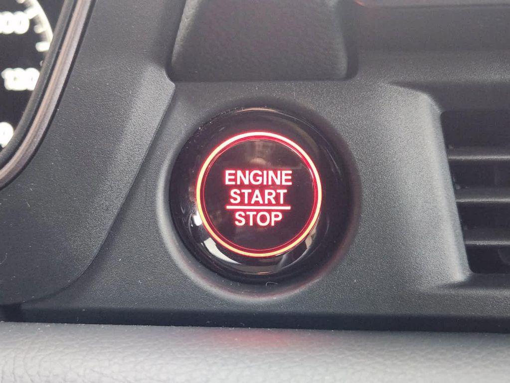 new 2025 Honda Pilot car, priced at $51,350