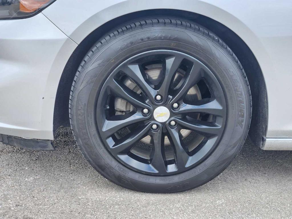 used 2018 Chevrolet Malibu car, priced at $10,819
