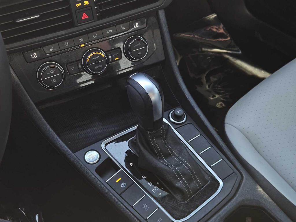 used 2021 Volkswagen Jetta car, priced at $15,821