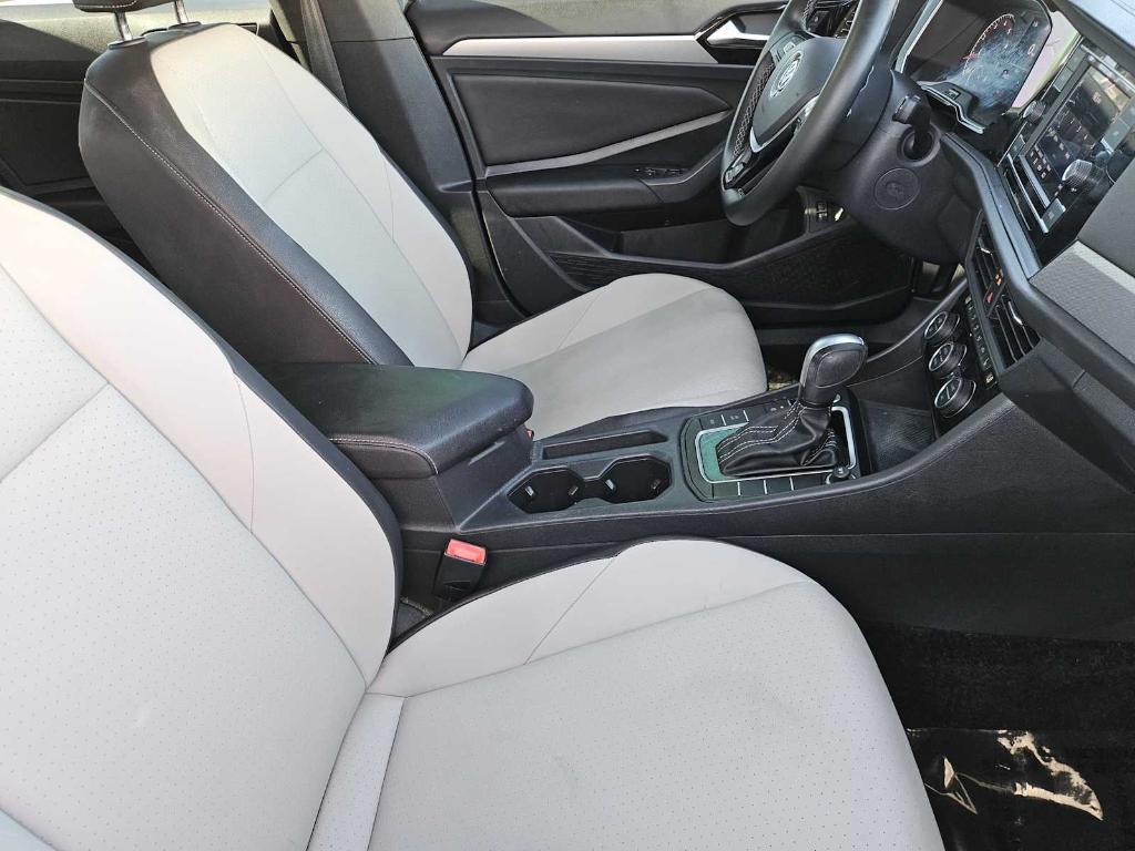 used 2021 Volkswagen Jetta car, priced at $15,821