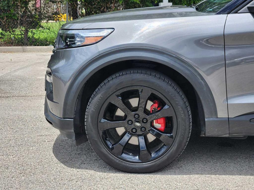 used 2022 Ford Explorer car, priced at $39,374
