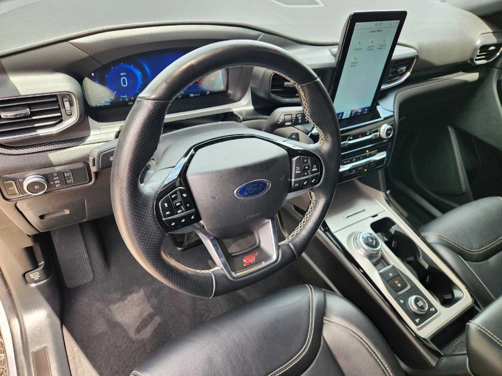 used 2022 Ford Explorer car, priced at $39,374