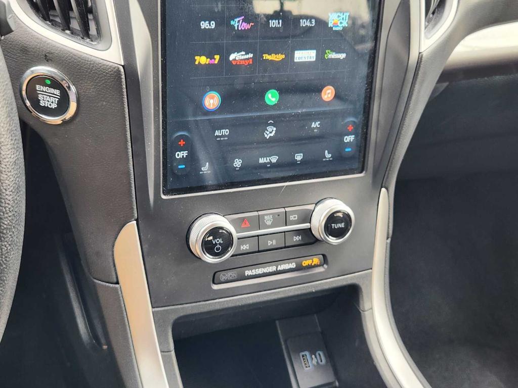 used 2024 Ford Edge car, priced at $20,297