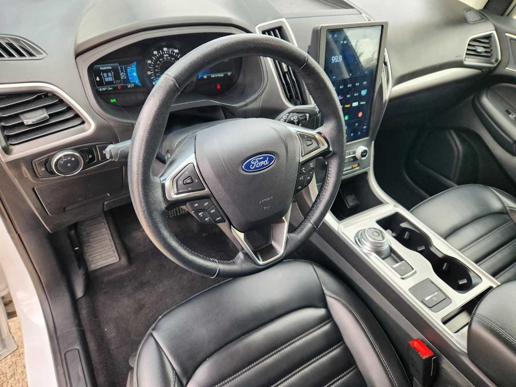 used 2024 Ford Edge car, priced at $20,297