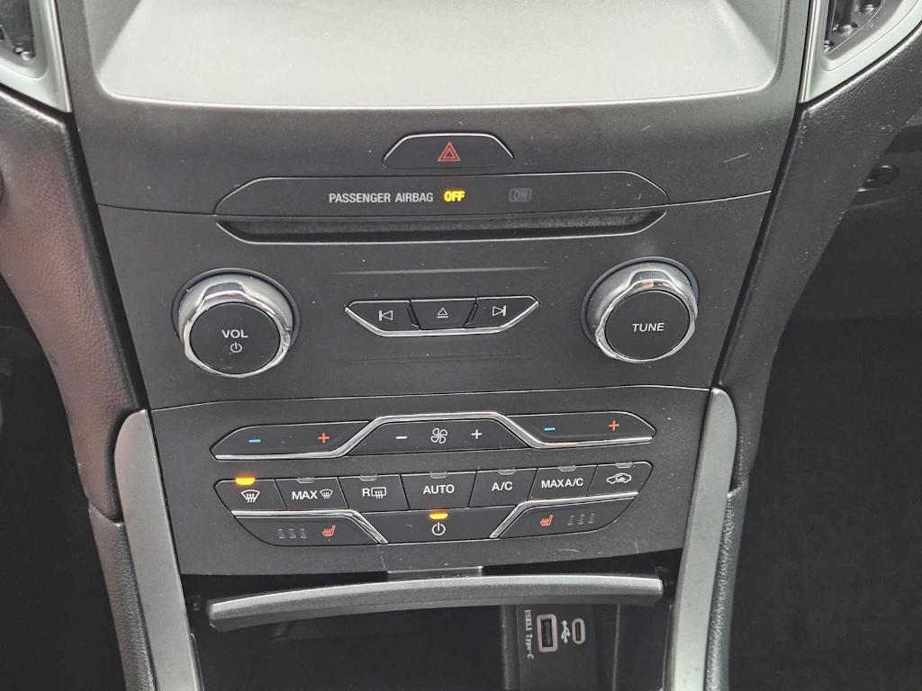 used 2015 Ford Edge car, priced at $8,338