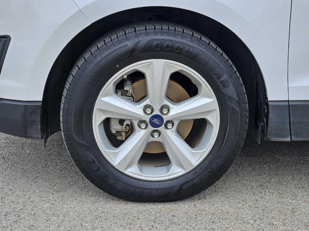 used 2015 Ford Edge car, priced at $8,338