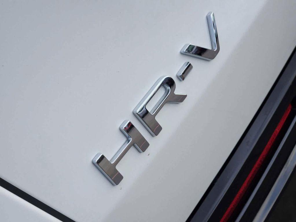 new 2025 Honda HR-V car, priced at $31,405