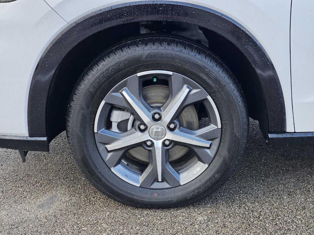 used 2025 Honda HR-V car, priced at $28,888