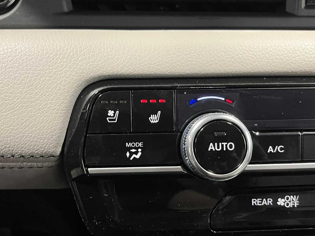 new 2026 Honda Pilot car, priced at $54,990