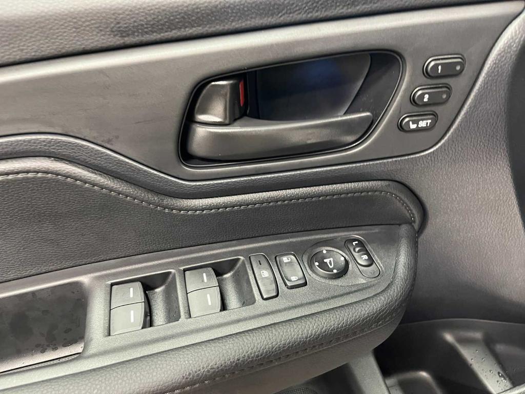 new 2026 Honda Odyssey car, priced at $45,320