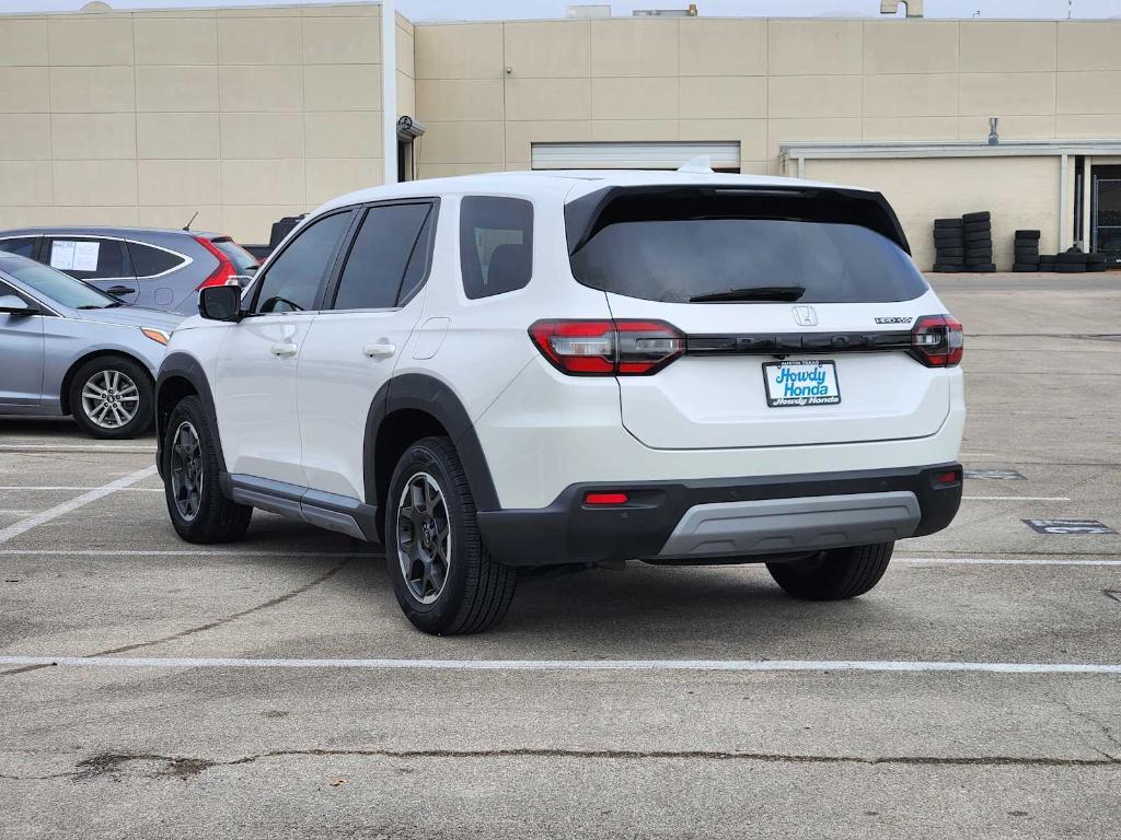 used 2023 Honda Pilot car, priced at $33,398