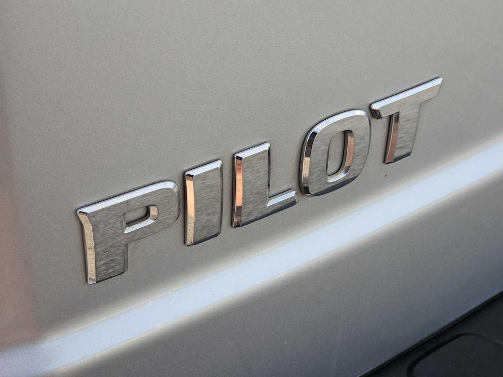 used 2015 Honda Pilot car, priced at $7,209