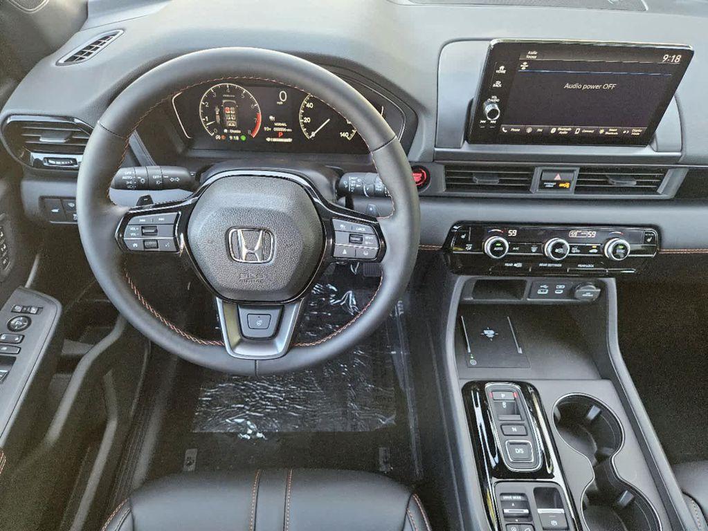 new 2025 Honda Pilot car, priced at $51,830